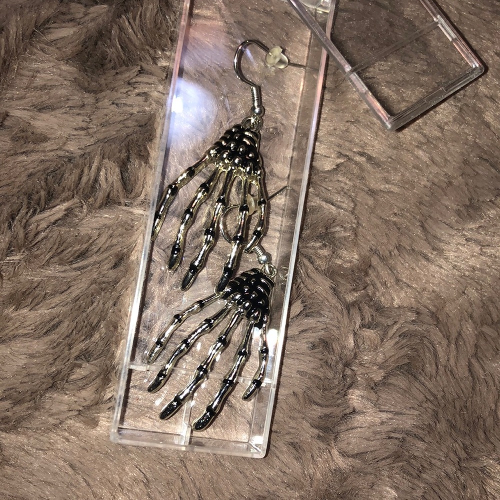 Skeletal hand Earrings